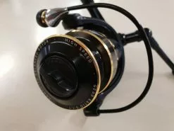 Colmic Aker 2500 -Hengels Winkel 253879f6b3a6800261d5631bed5f2ca0b9dfc0fe